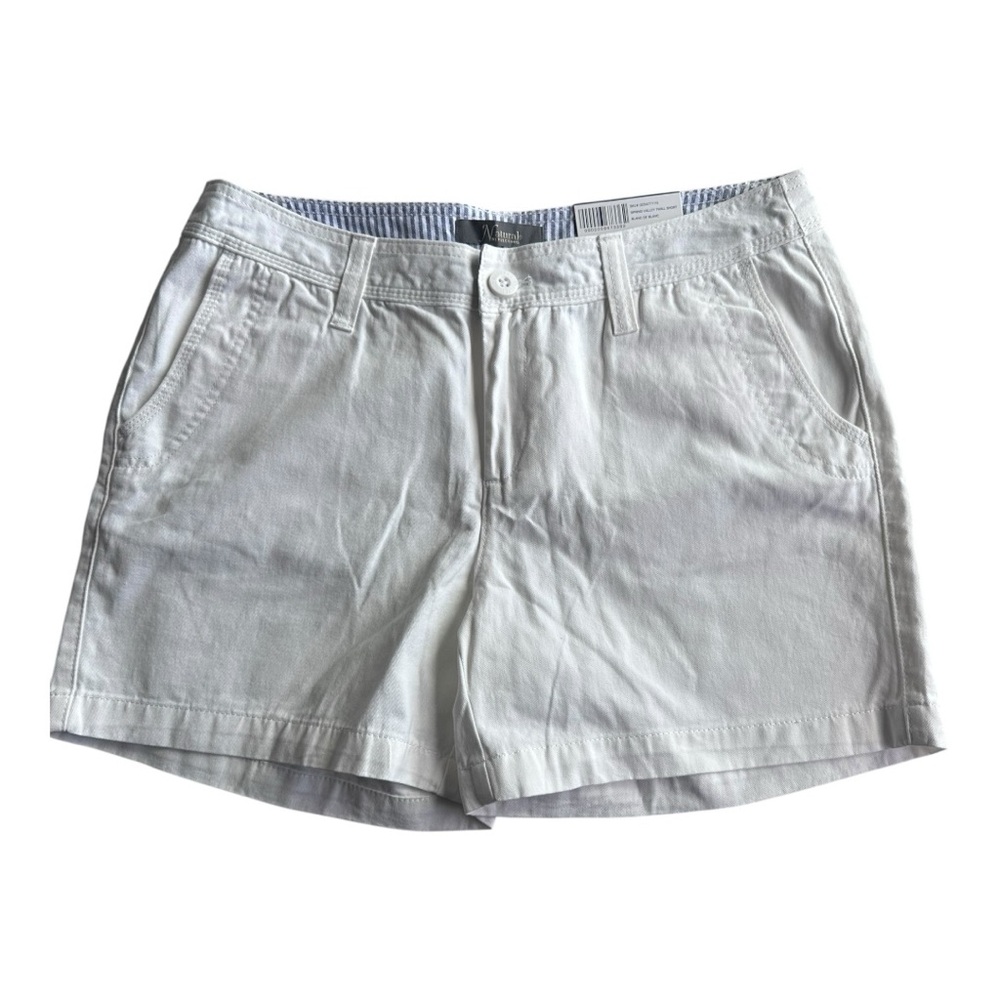 NWT Natural Reflections‎ White Flat Front Women’s Shorts size 8